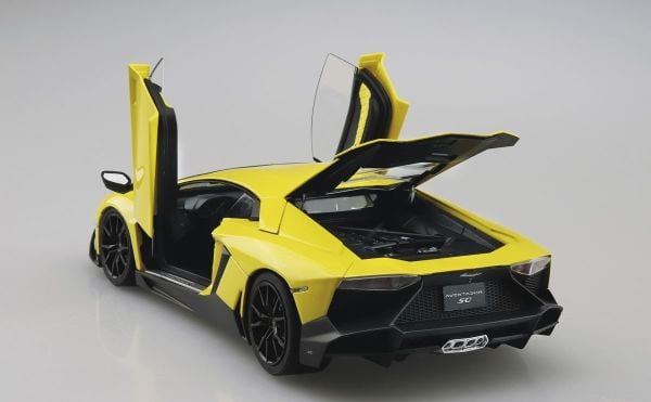 1/24 '13 Lamborghini Aventador 50°ANNIVERSARIO