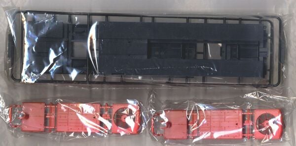 1/45 Diesel locomotive DD51 with Photo-etched Parts