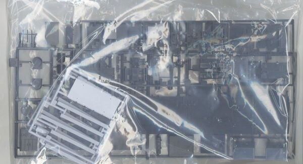 1/50 Electric Locomotive EF18