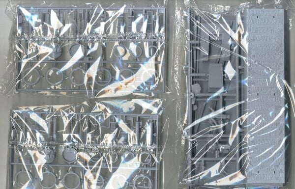 1/50 J.N.R. Direct Current Electric Locomotive EH58 Royal Engine