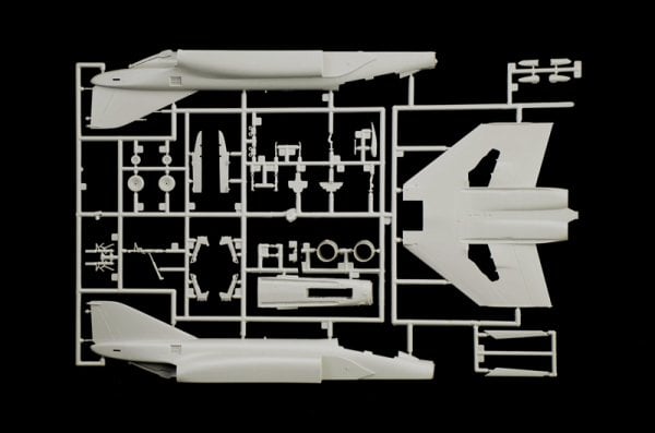 1/72   ITALERI F-4E/F PHANTOM II