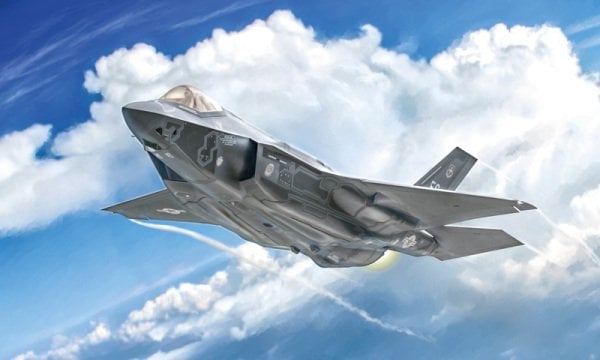 1/72     F-35 A LIGHTNING II CTOL version