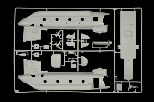 1/48 CHINOOK HC.2 CH-47F