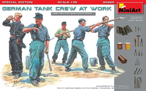 1/35 GERMAN TANK CREW AT WORK