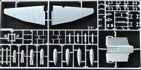 1/48 Junkers Ju87R-2/B-2 Stuka (YENİ KALIP)