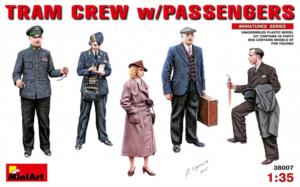 1/35 TRAM CREW w/PASSENGERS