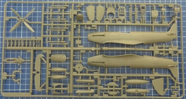 1/48  Supermarine Seafire F.XVII (YENİ KALIP)