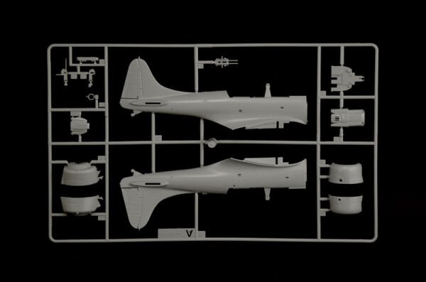 1/48 SBD-3 Dauntless