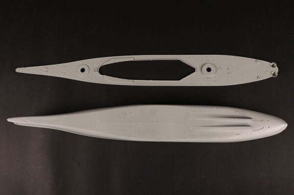 1/350 U.S.S.   IOWA BB-61