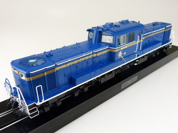 1/45 Diesel locomotive DD51 Limited Express ''Hokutosei''