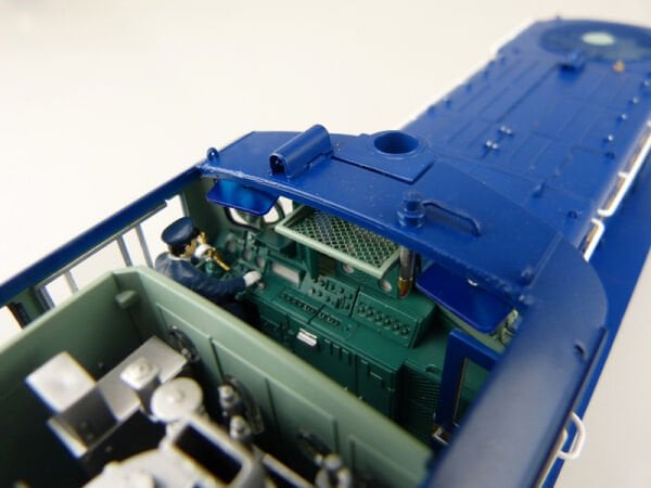 1/45 Diesel locomotive DD51 Limited Express ''Hokutosei''