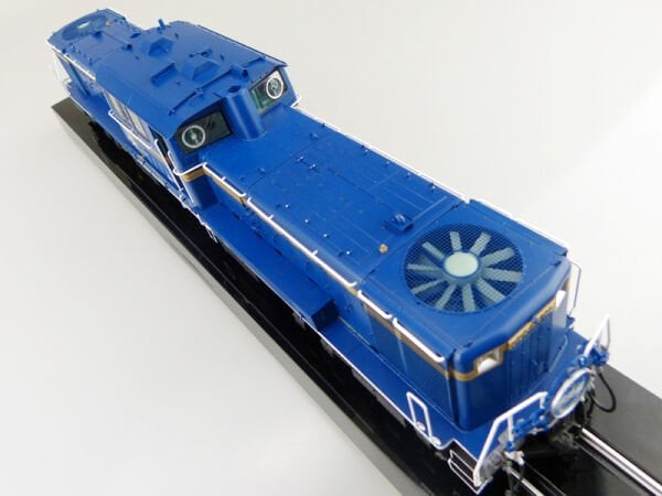 1/45 Diesel locomotive DD51 Limited Express ''Hokutosei''