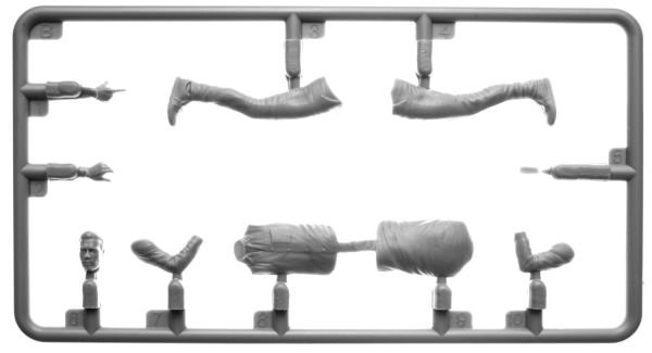 1/35 HOLIDAYMAKERS